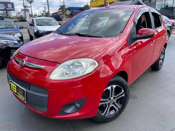 FIAT PALIO 1.4 MPI ATTRACTIVE 8V FLEX 4P MANUAL FIAT PALIO 1.4 MPI ATTRACTIVE 8V FLEX 4P MANUAL